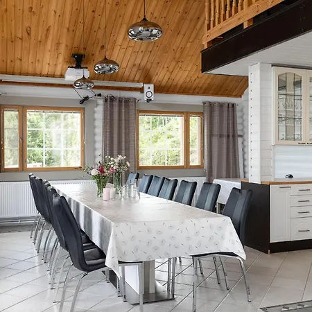 Lehmonkaerki Villa Asikkala (Southern Finland)