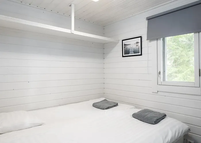 雷蒙卡基度假酒店 别墅 *