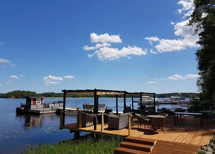 别墅 雷蒙卡基度假酒店 *